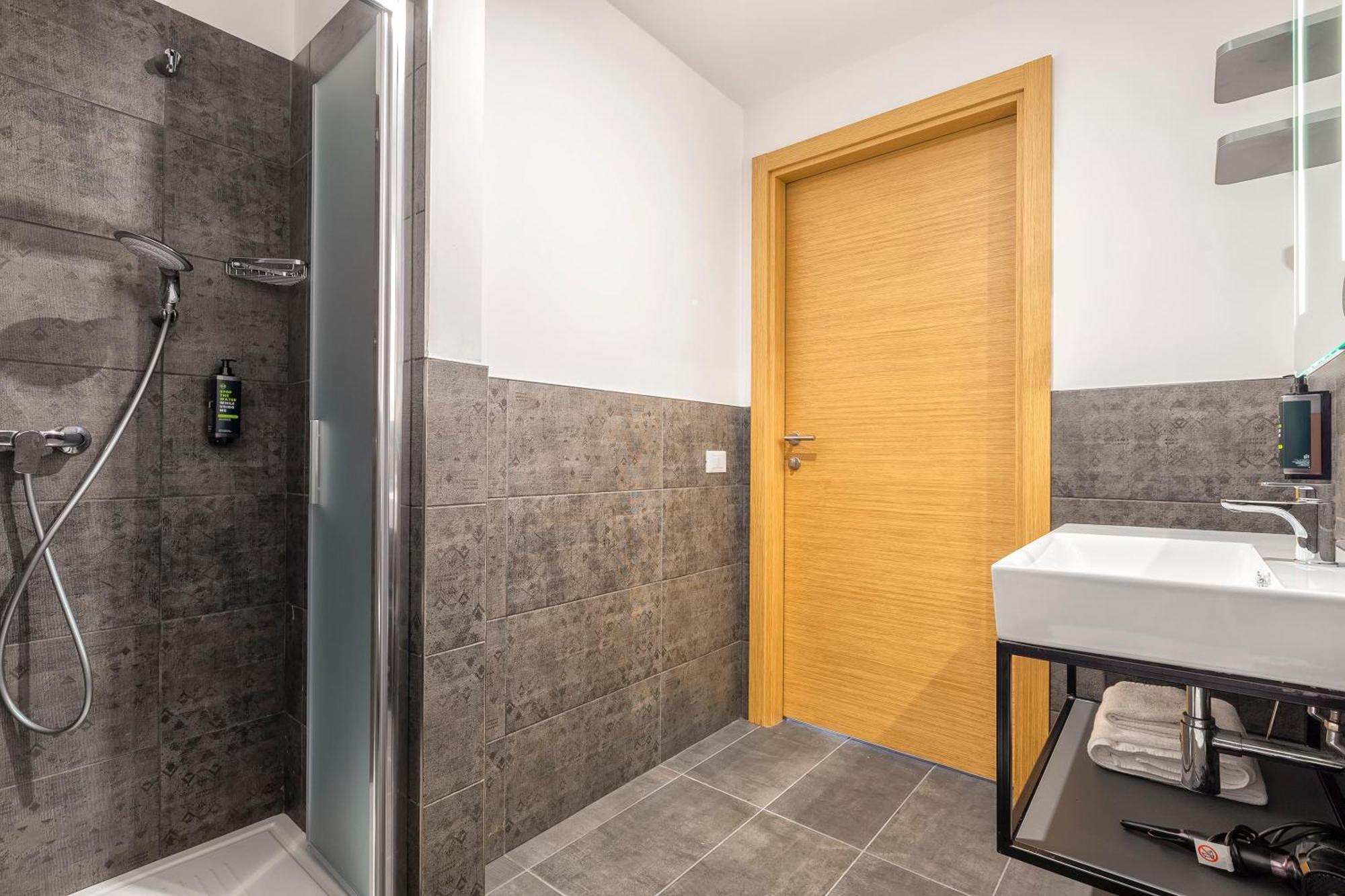 B&B Hotel Sassari Exterior photo